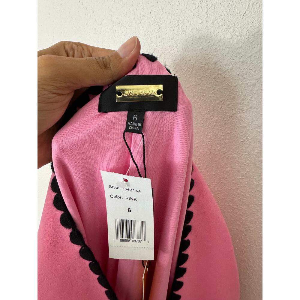 Alexia Admor Barbie Pink Pearl Button Mini Dress NWT Size 6 - Picture 8 of 8